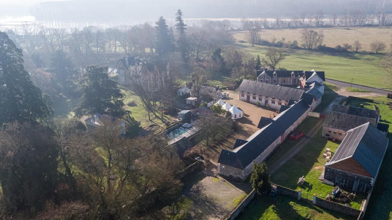 Chateau De Belle Poule Les Ponts-de-Cé Exterior foto
